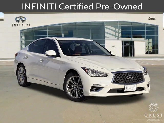 2023 INFINITI Q50 LUXE