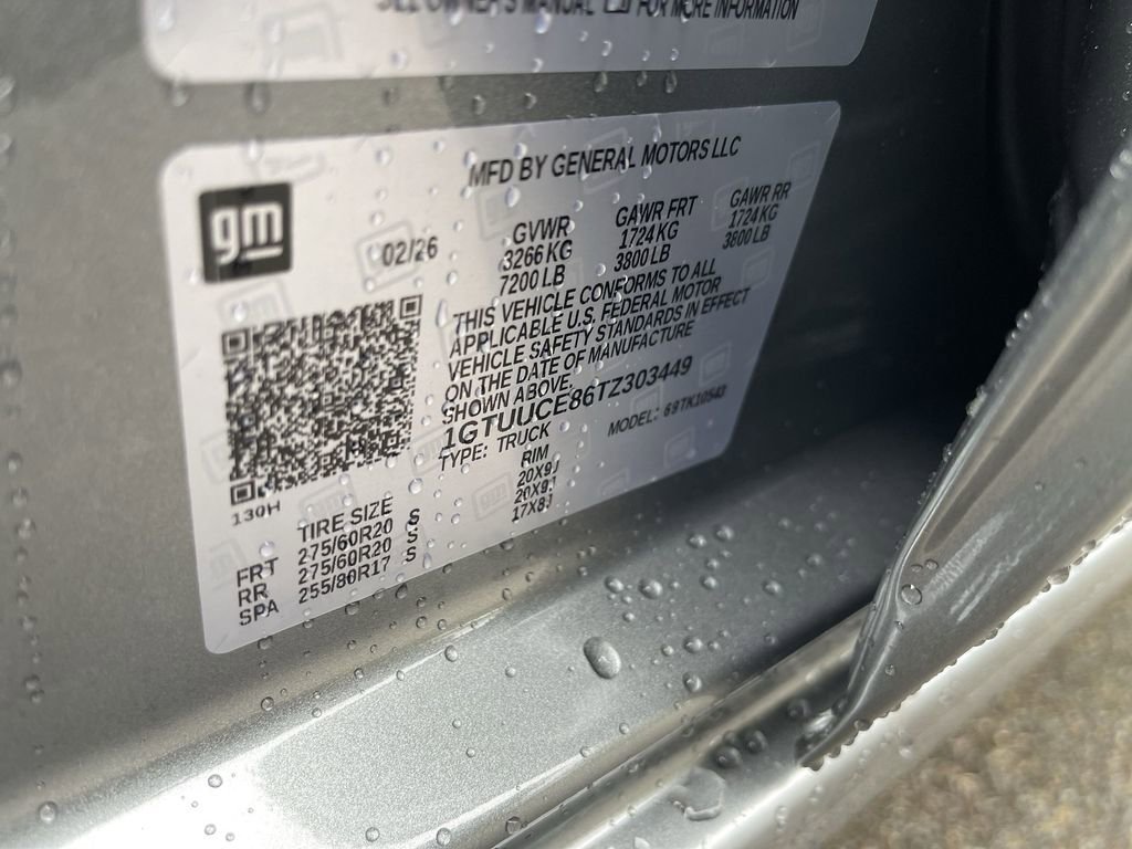 New 2026 Sterling Metallic GMC Elevation image 34
