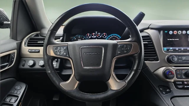 Used 2017 Onyx Black GMC Denali image 10