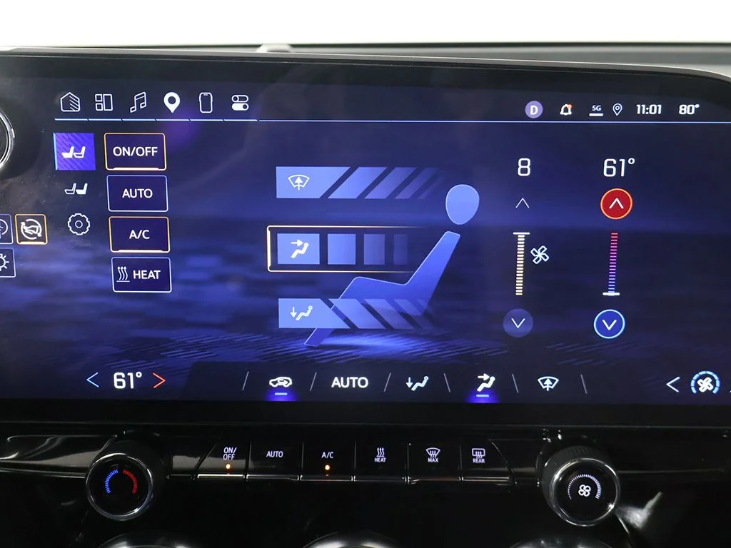 Used 2025 Red Chevrolet LT image 42