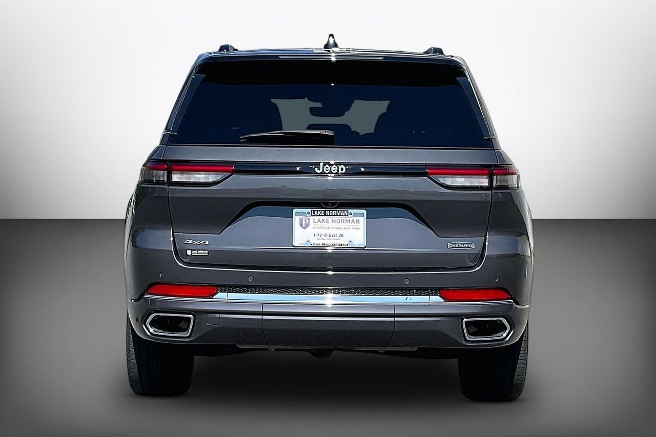 Used 2023 Gray Jeep Overland image 7