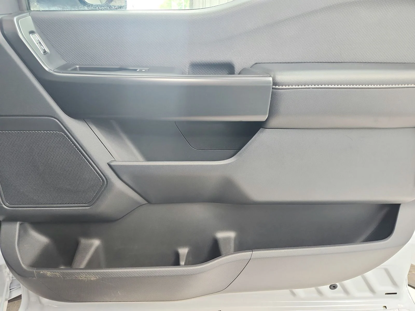 Used 2025 Space White Metallic Ford STX image 37