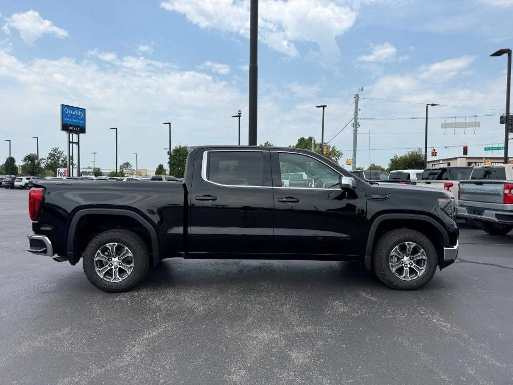 2026 GMC Sierra 1500 SLE - Photo 9