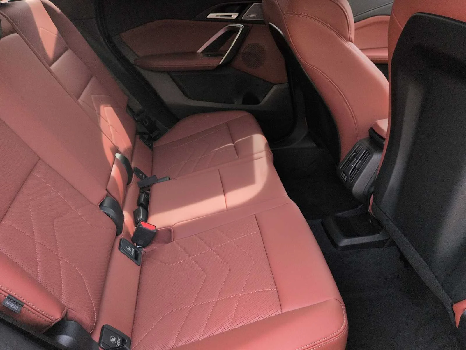 New 2026 Black Sapphire Metallic BMW xDrive28i image 22