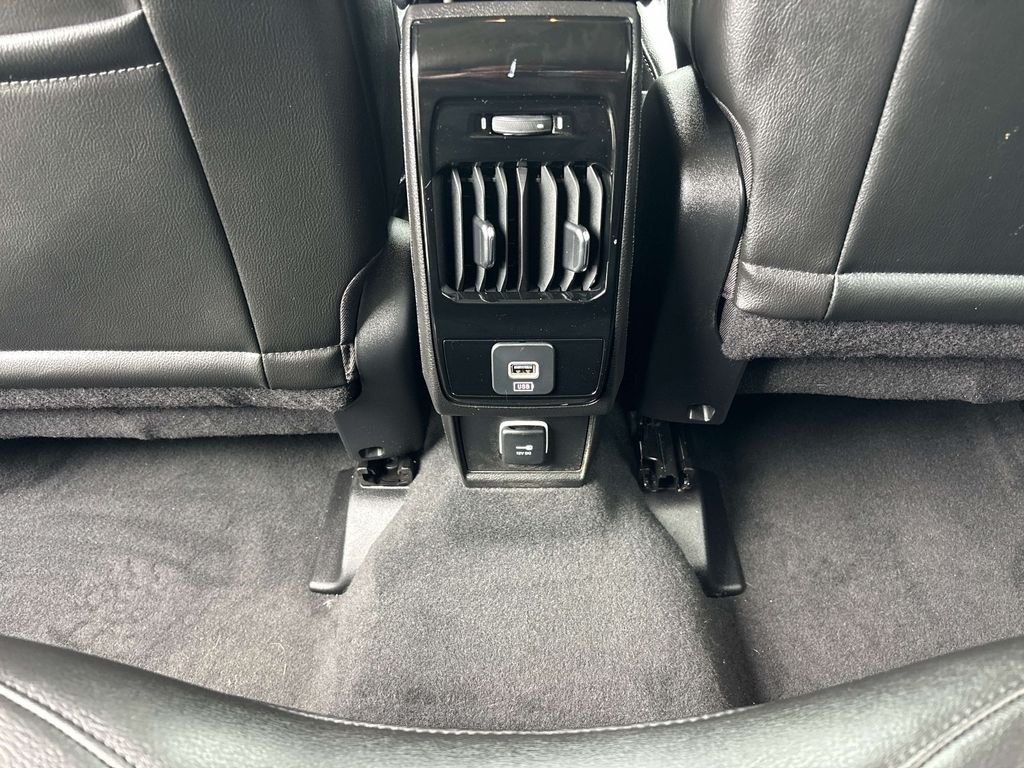 Used 2022 Red Jeep Limited image 15