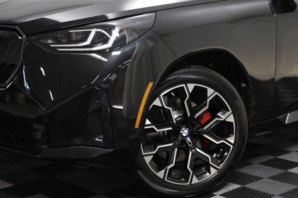 New 2026 Black Sapphire Metallic BMW 30 xDrive image 4