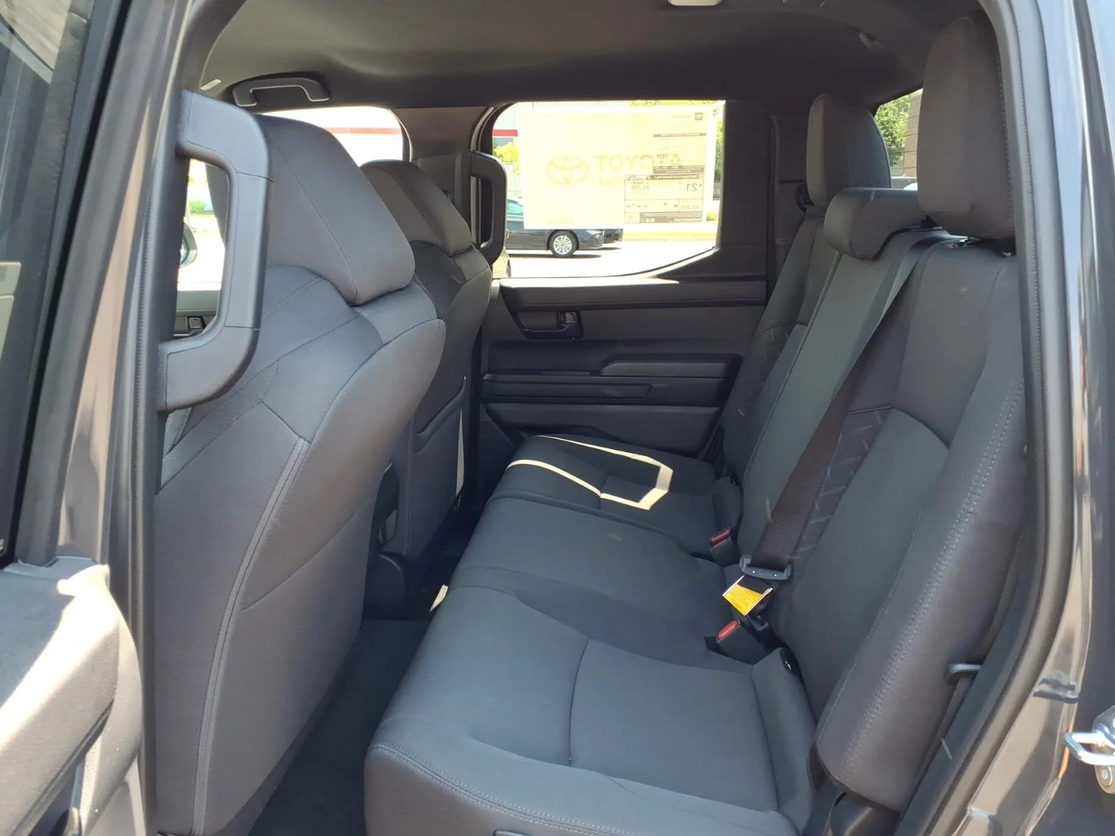 New 2026 Underground (1l7) Toyota SR5 DBLCAB 4WD image 12