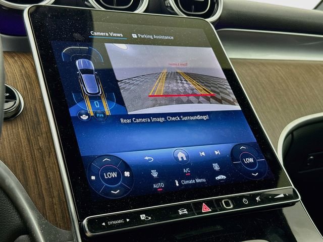Used 2025  Mercedes-Benz GLC 300 image 13