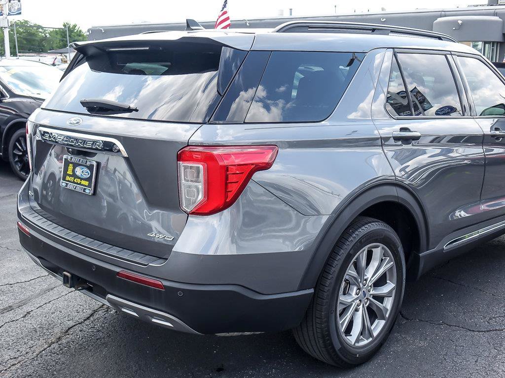 Used 2023 Gray Metallic Ford XLT image 9