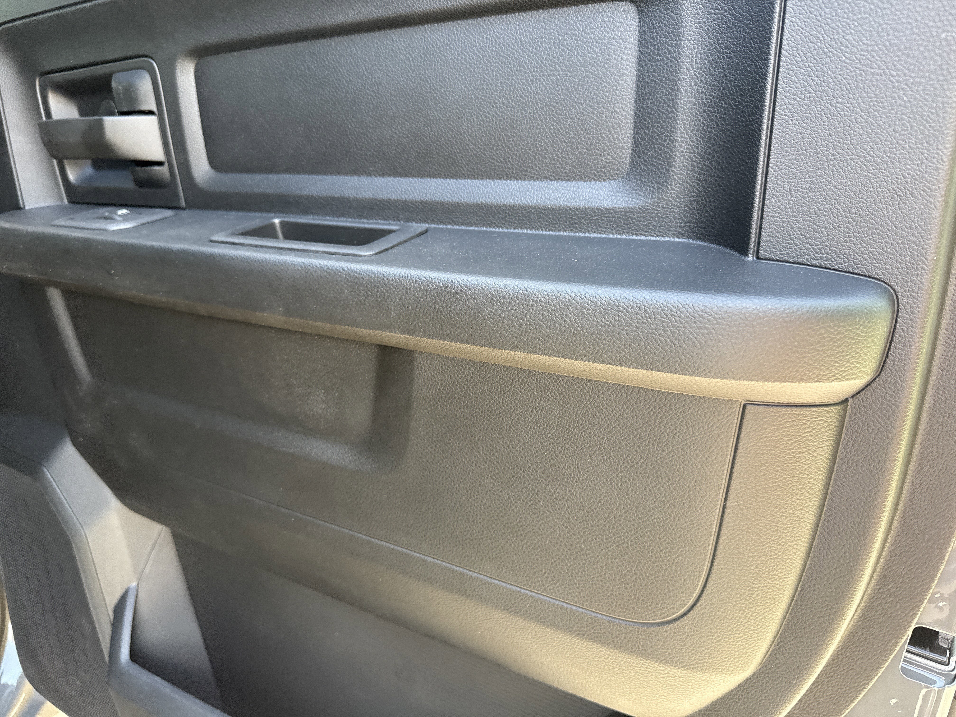 New 2026 Ceramic Gray Clearcoat RAM Tradesman image 17