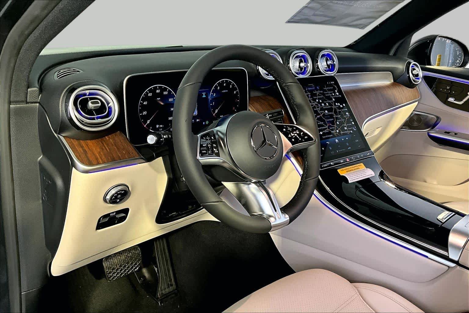 New 2026 Graphite Grey Metallic Mercedes-Benz GLC 300 image 9