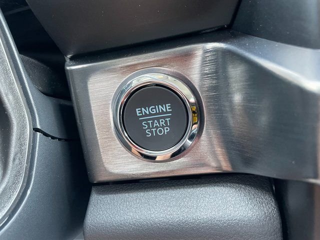 2025 Ford F-350 Super Duty Chassis Cab Lariat - Photo 33