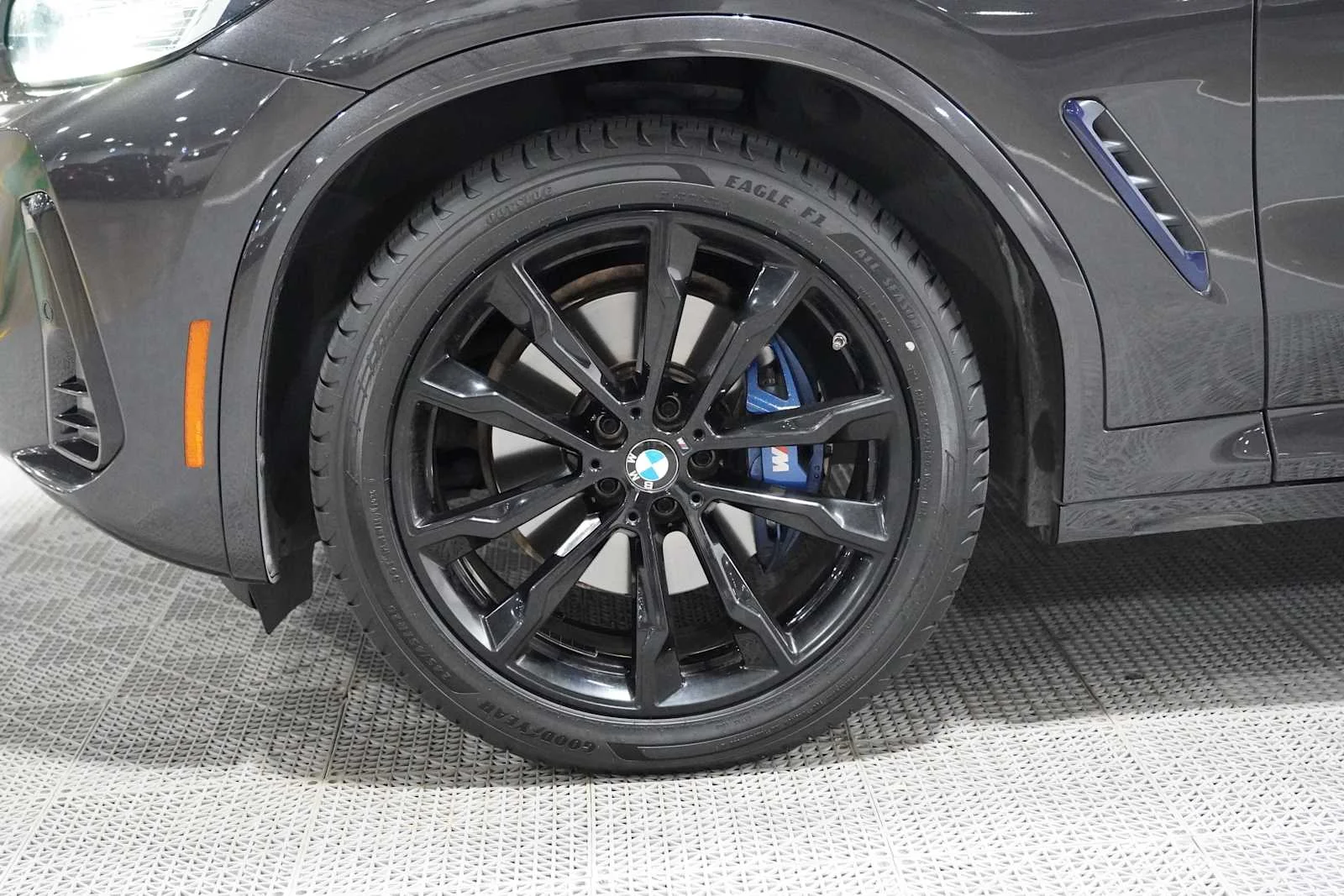 Used 2022 Dark Graphite Metallic BMW M40i image 8