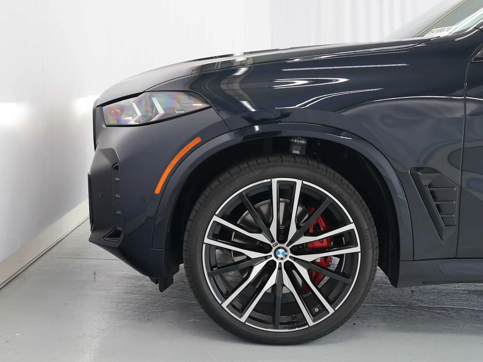 Used 2026 Carbon Black Metallic BMW xDrive40i image 10