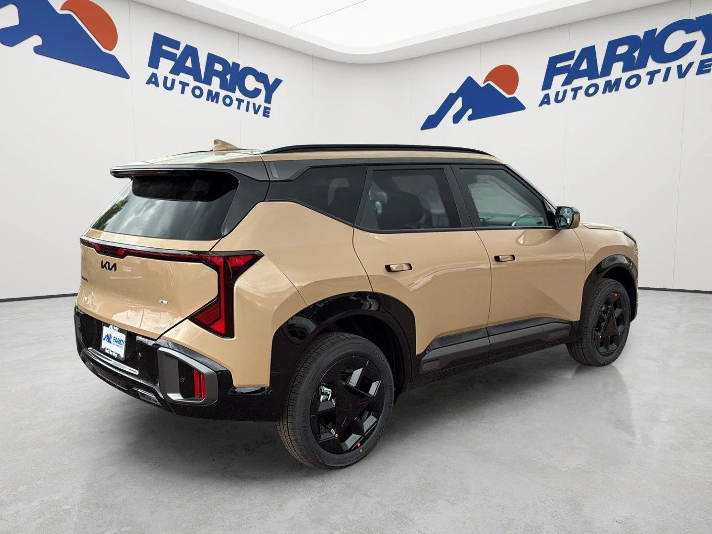 New 2027 Terrain Brown Kia X-Line S image 4