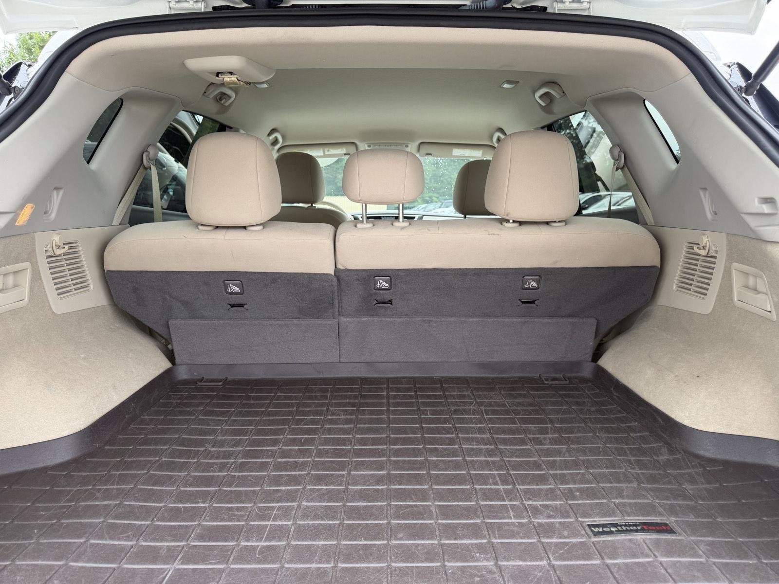 Used 2017 Pearl White Nissan S image 22