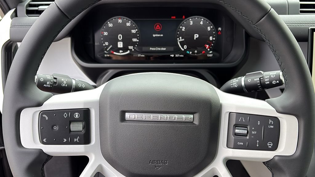 New 2026 Woolstone Green LAND ROVER S image 15