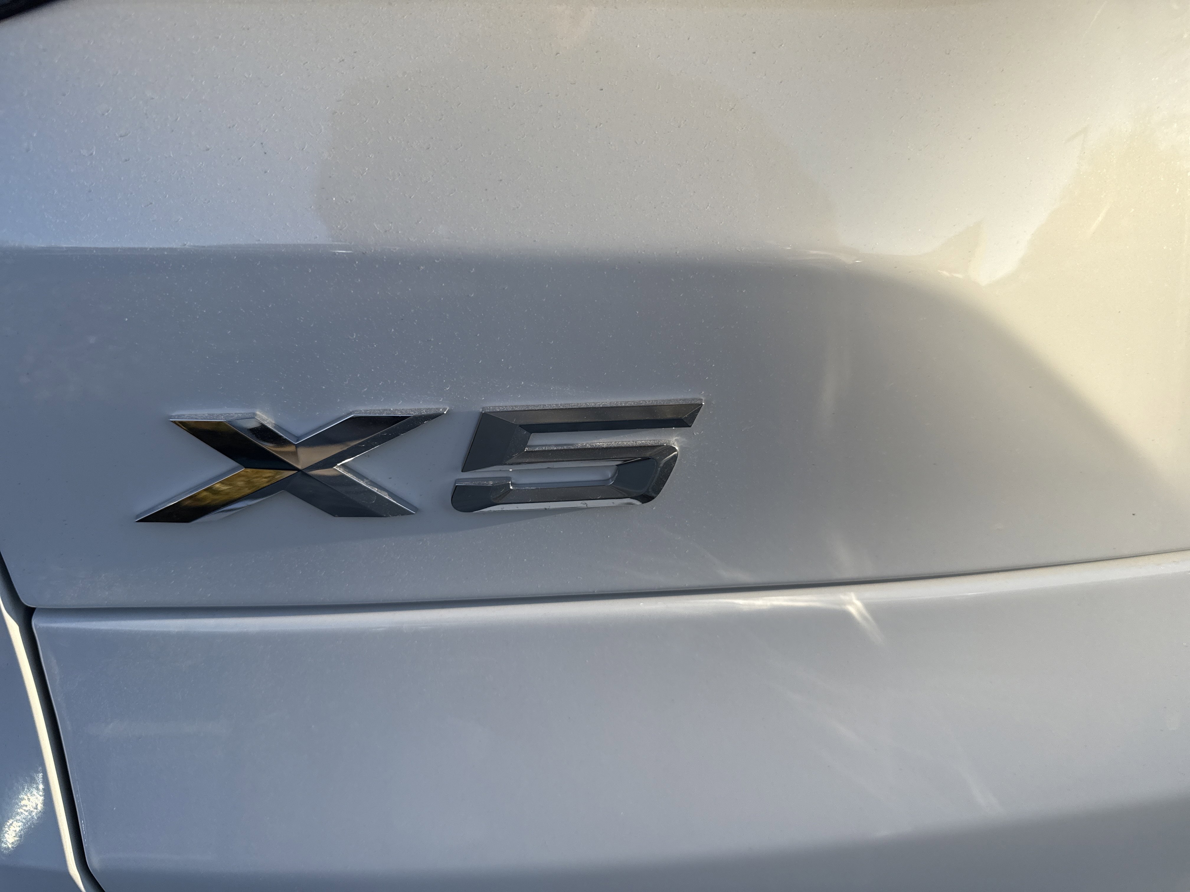 New 2026 0300 Alpine White BMW xDrive40i image 8