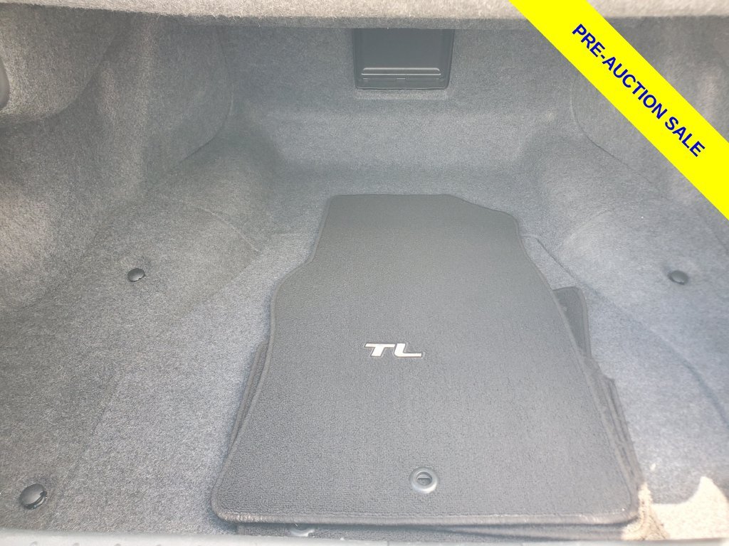 Used 2010 White Acura 3.5 image 7
