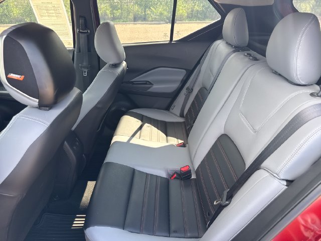 Used 2023 Red Nissan SR image 12