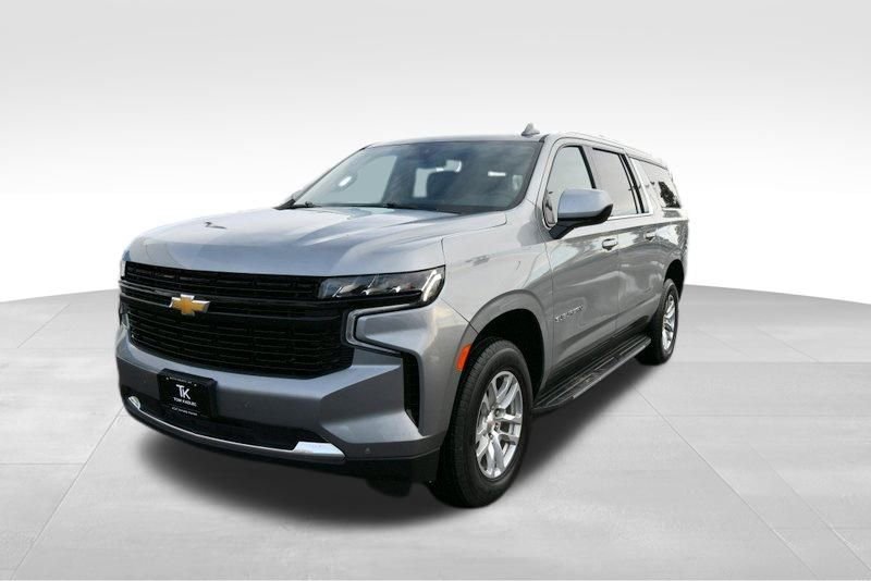 Used 2024 Chevrolet Suburban LT with VIN 1GNSKCKD4RR268411 for sale in North Branch, Minnesota