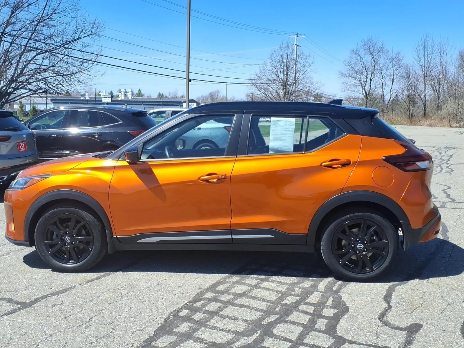 Used 2023 Orange Metallic Nissan SR image 8