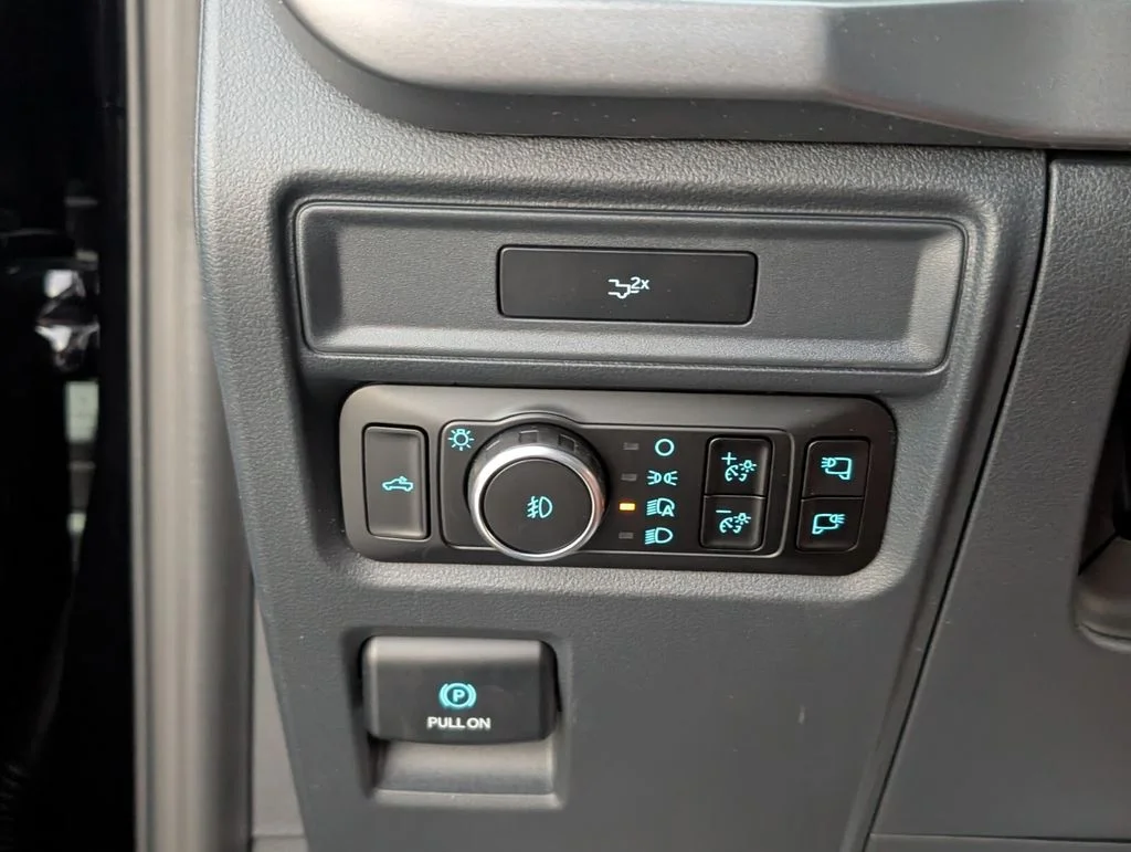 New 2026 Black Ford XLT image 18