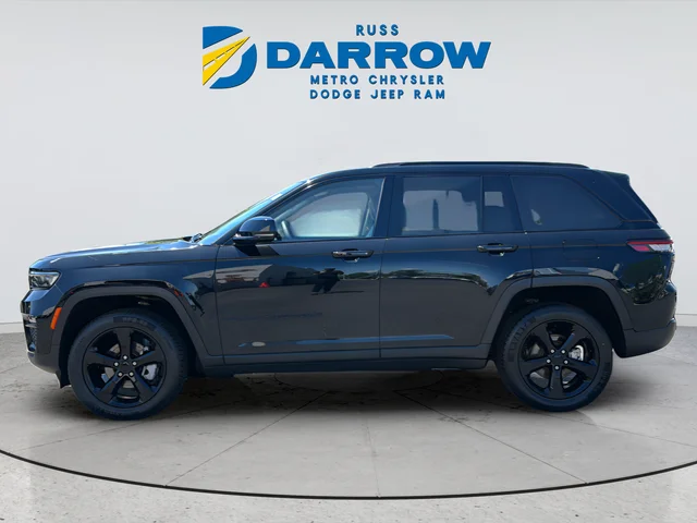 Used 2023 Black Jeep Limited image 2