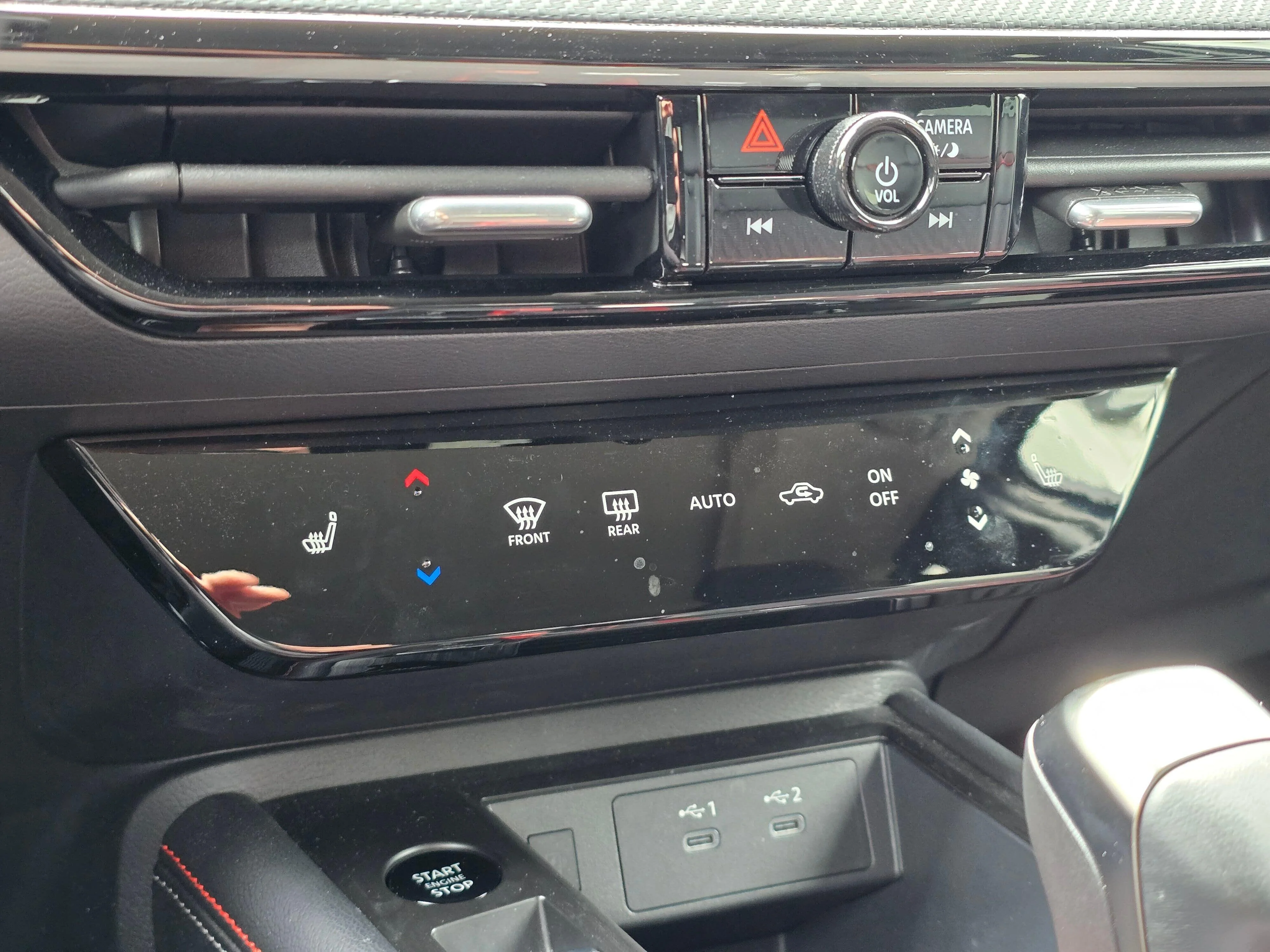 Used 2025 Blue Metallic Nissan SR image 21