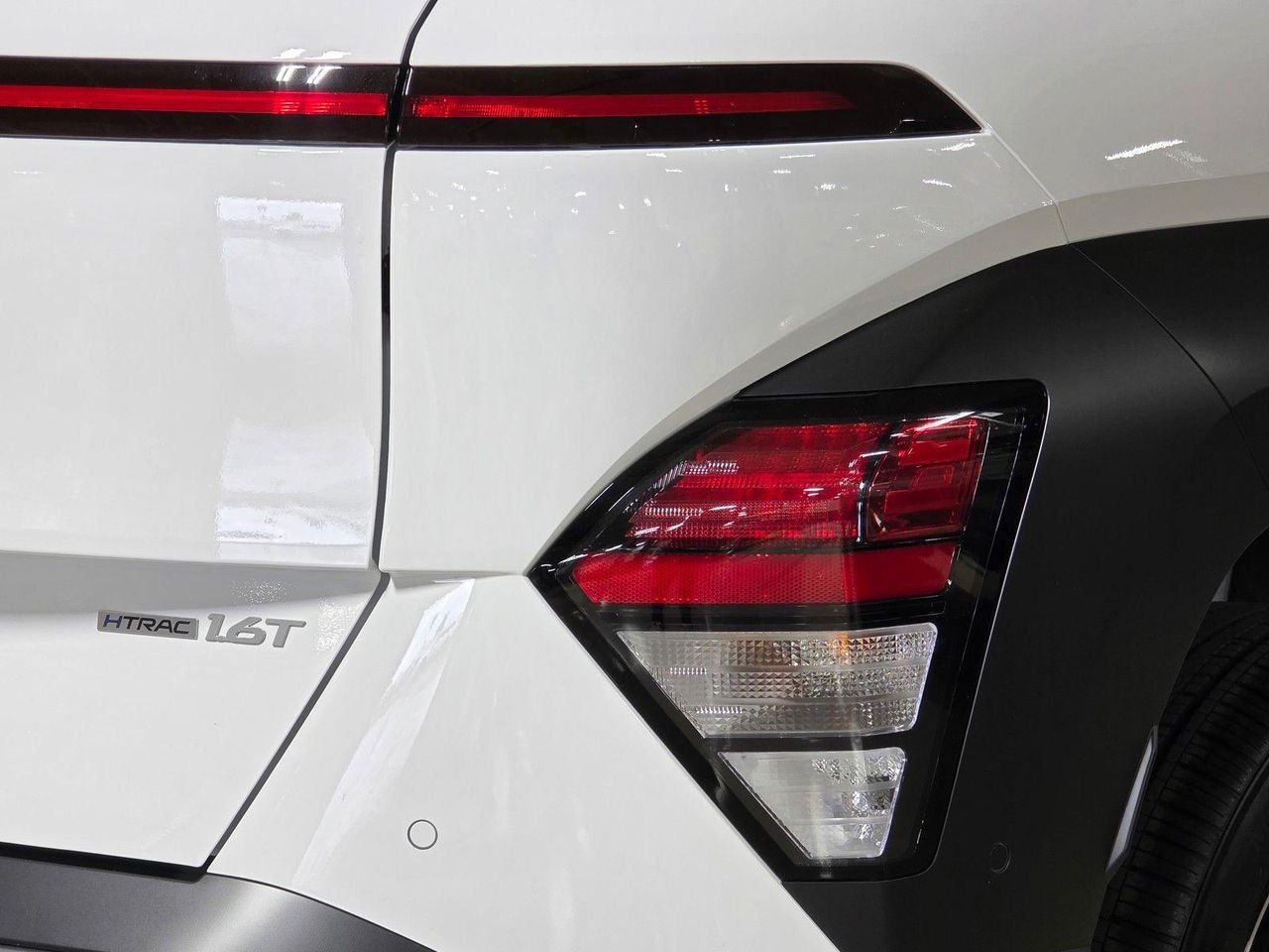New 2026 Atlas White Hyundai Limited AWD image 12