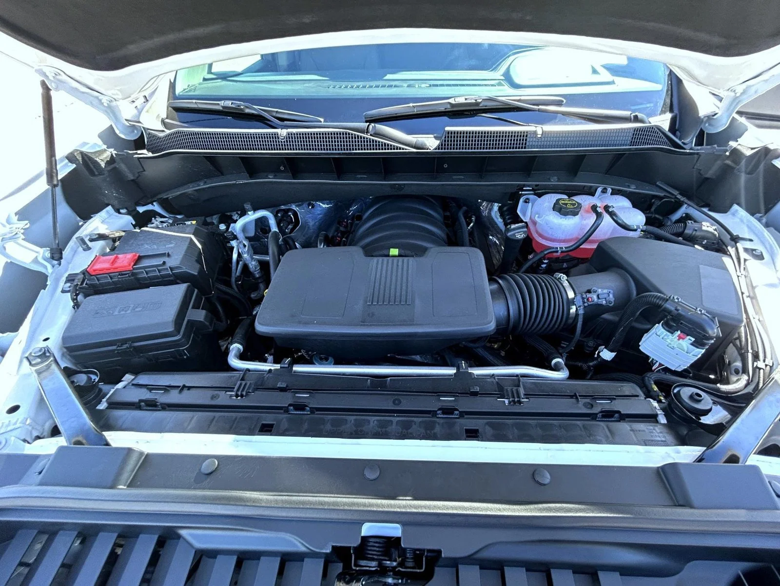 New 2026 Summit White Chevrolet LT image 23