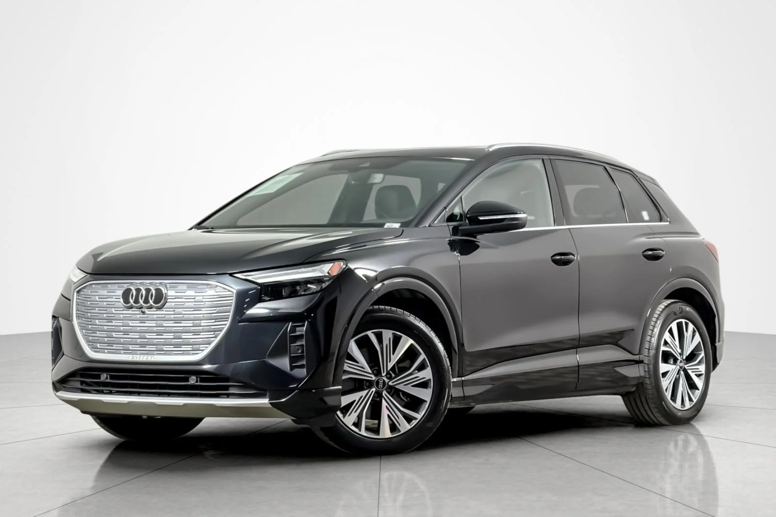 Used 2023 Mythos Black Metallic Audi Premium 40 RWD image 1