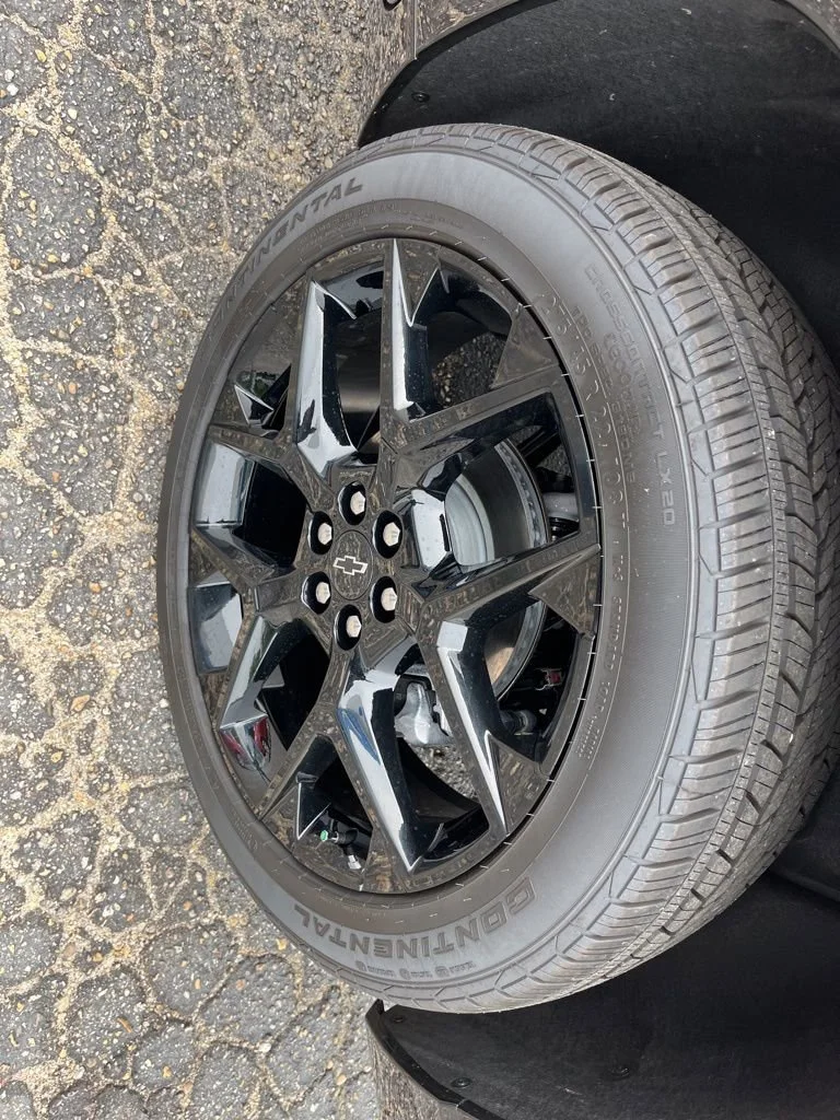 Used 2026 Stardust Metallic Chevrolet RS image 23