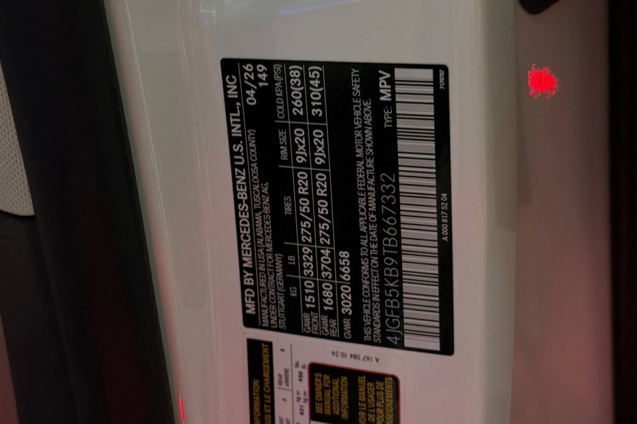 New 2026 Polar White Mercedes-Benz GLE 450 4MATIC® SUV image 28