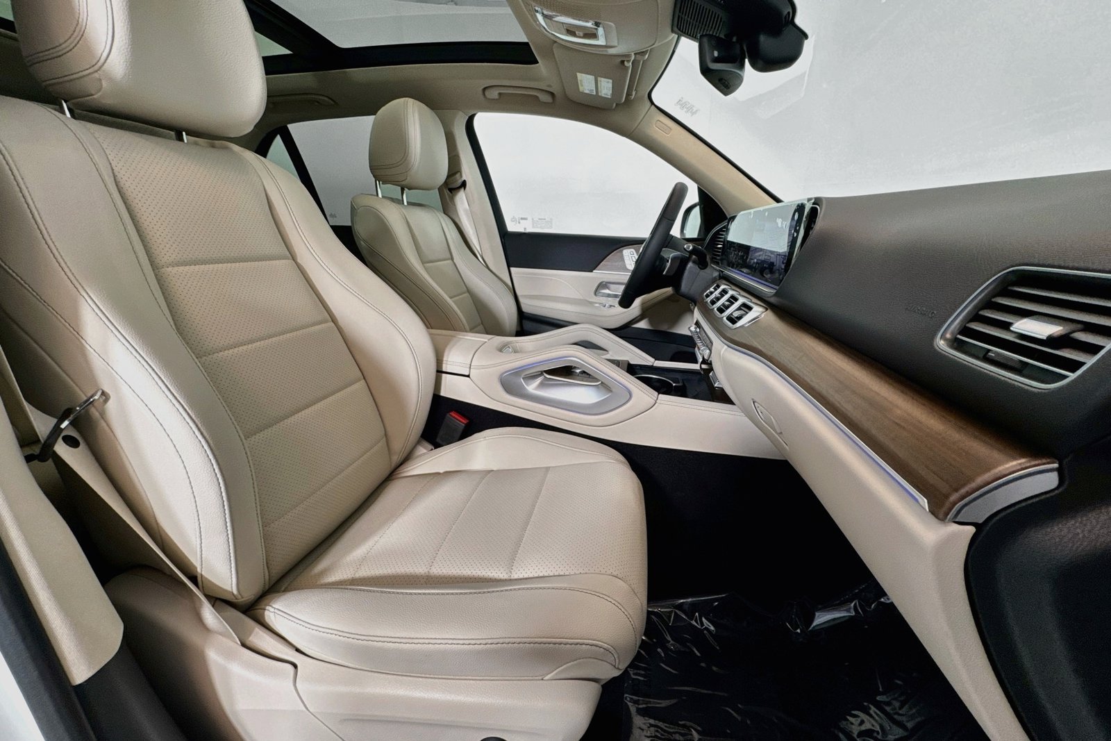 New 2026 Polar White Mercedes-Benz GLE 350 image 26