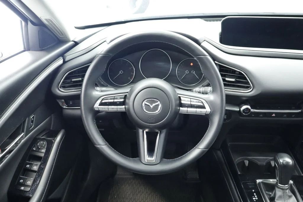 Certified Used 2022 White Mazda 2.5 S Preferred Package image 25