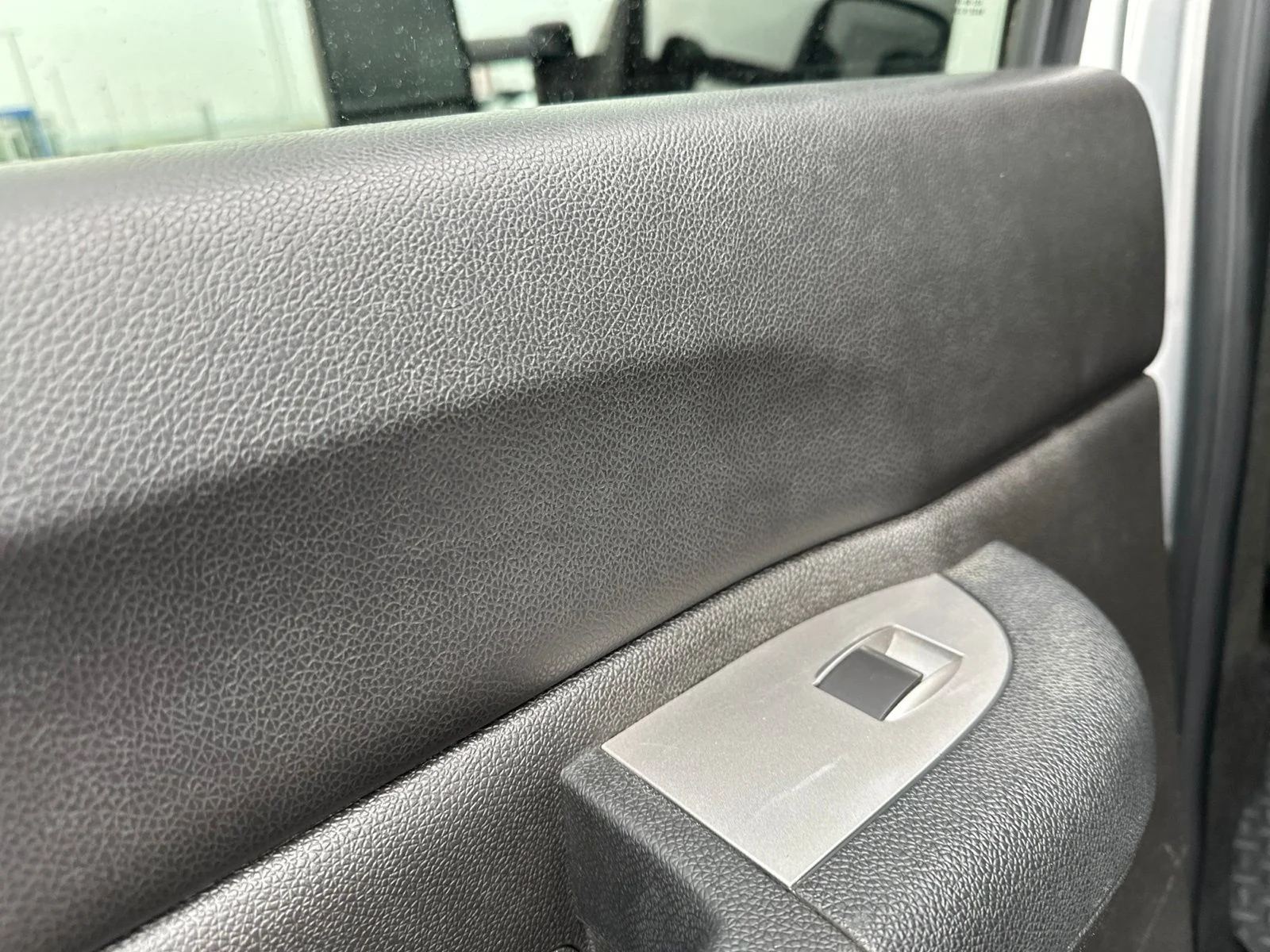 Used 2012 Silver Chevrolet LT image 26