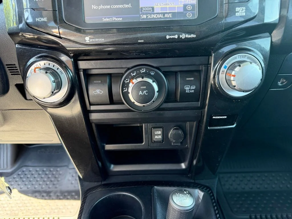 Used 2019 Nautical Blue Metallic Toyota TRD Off-Road Premium image 23