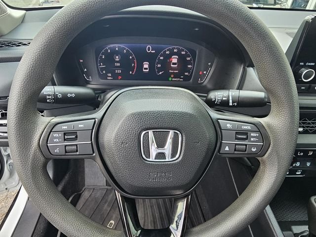 Used 2025  Honda SE image 28