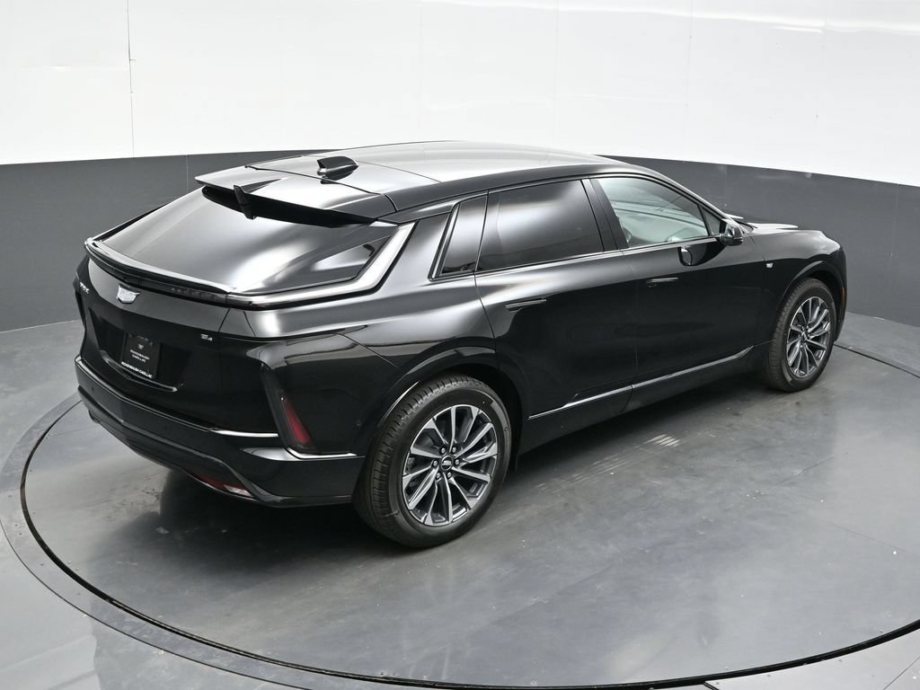 2027 Cadillac LYRIQ Premium Sport - Photo 33