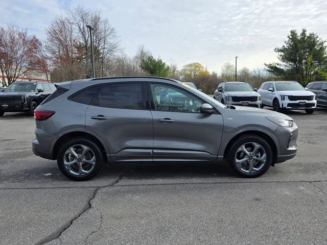 Used 2023 Gray Metallic Ford ST-Line Select image 9