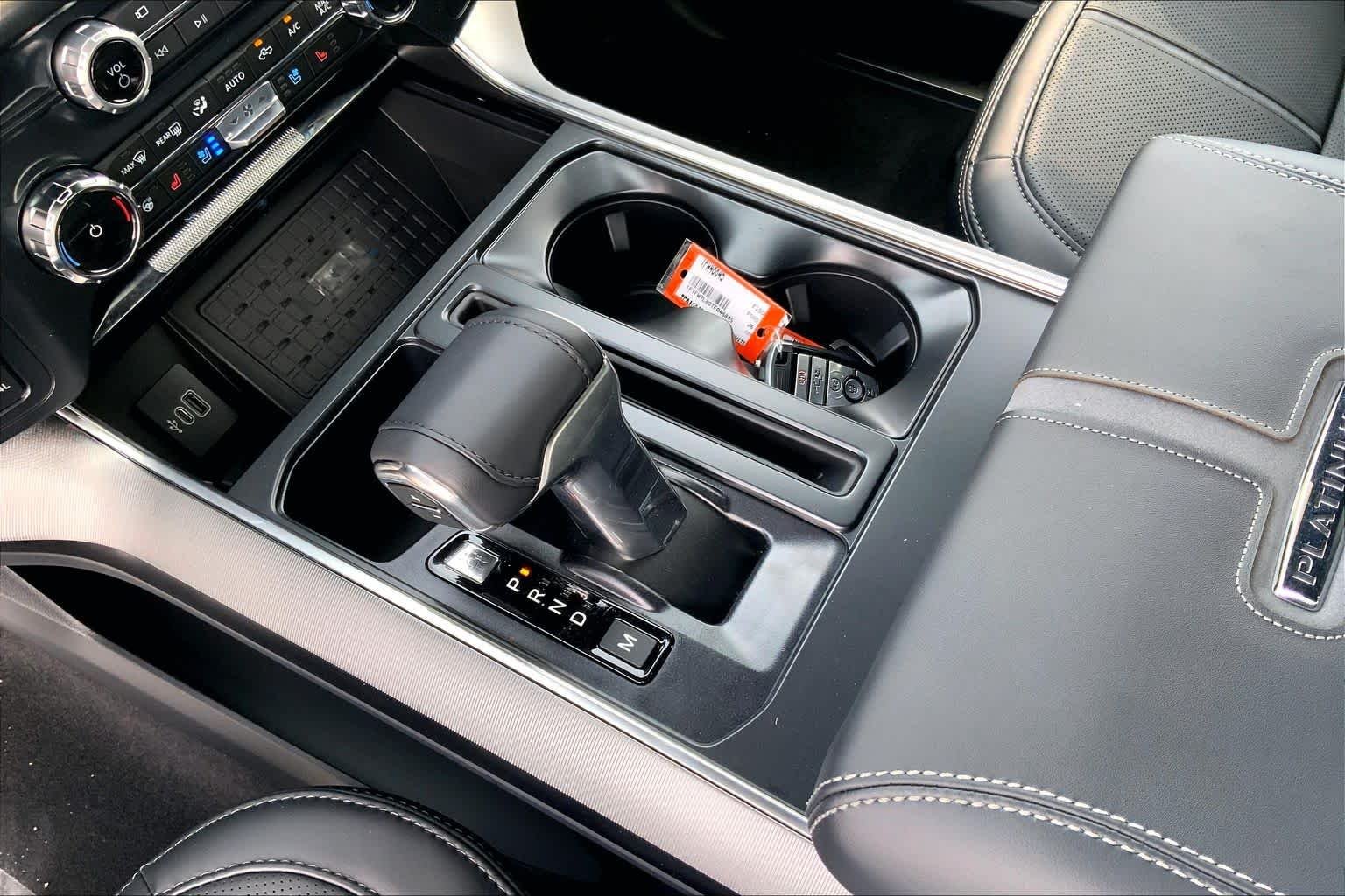 New 2026 Star White Metallic Tri-Coat Ford Platinum® image 5