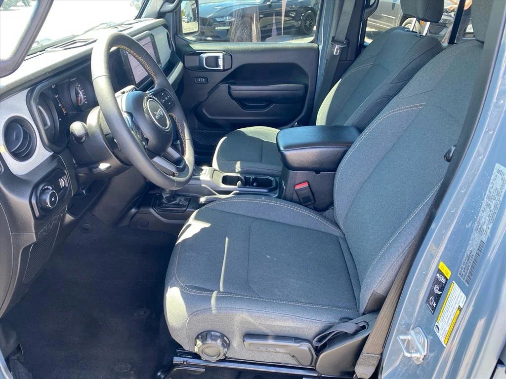Used 2024 Anvil Clear Coat Jeep Willys image 9