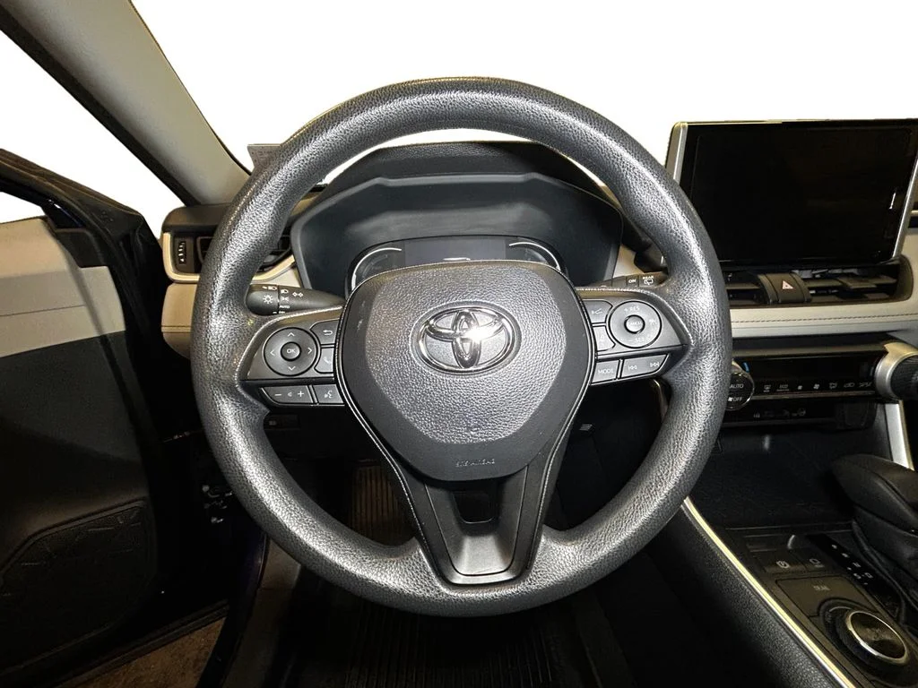 Used 2025 Blueprint Toyota XLE image 12