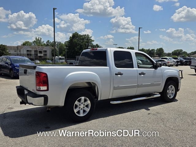 Used 2013 Silver GMC SLE image 15
