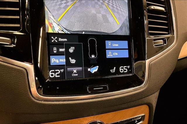 2021 Volvo XC90 Momentum - Photo 31