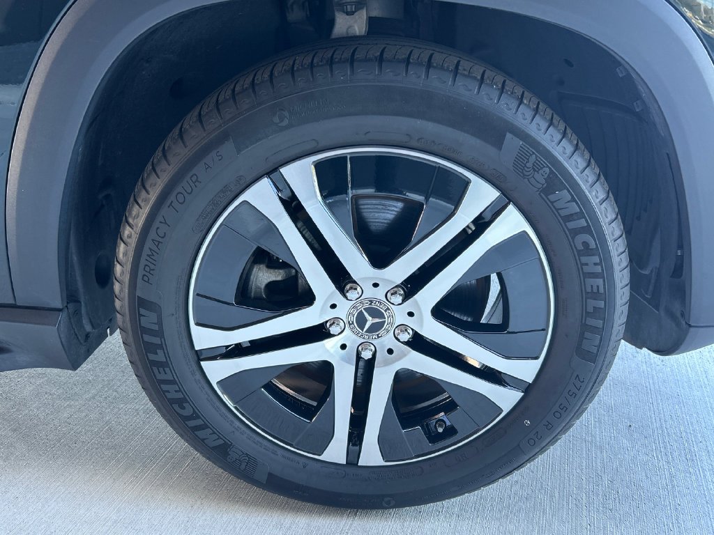 Certified Used 2022 Green Mercedes-Benz GLS 450 image 38