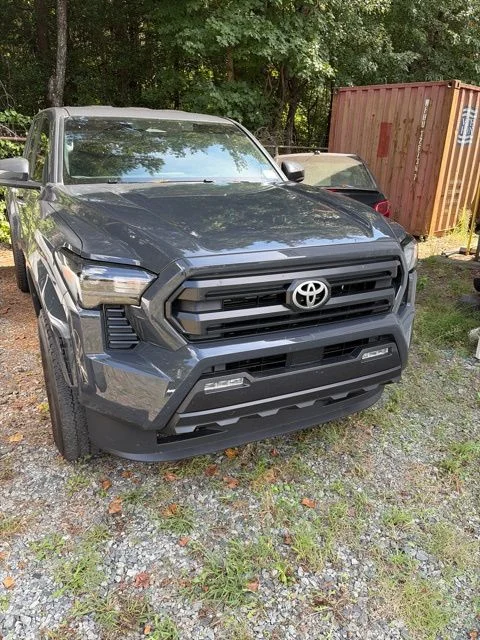 Used 2025 Gray Toyota SR5 image 3