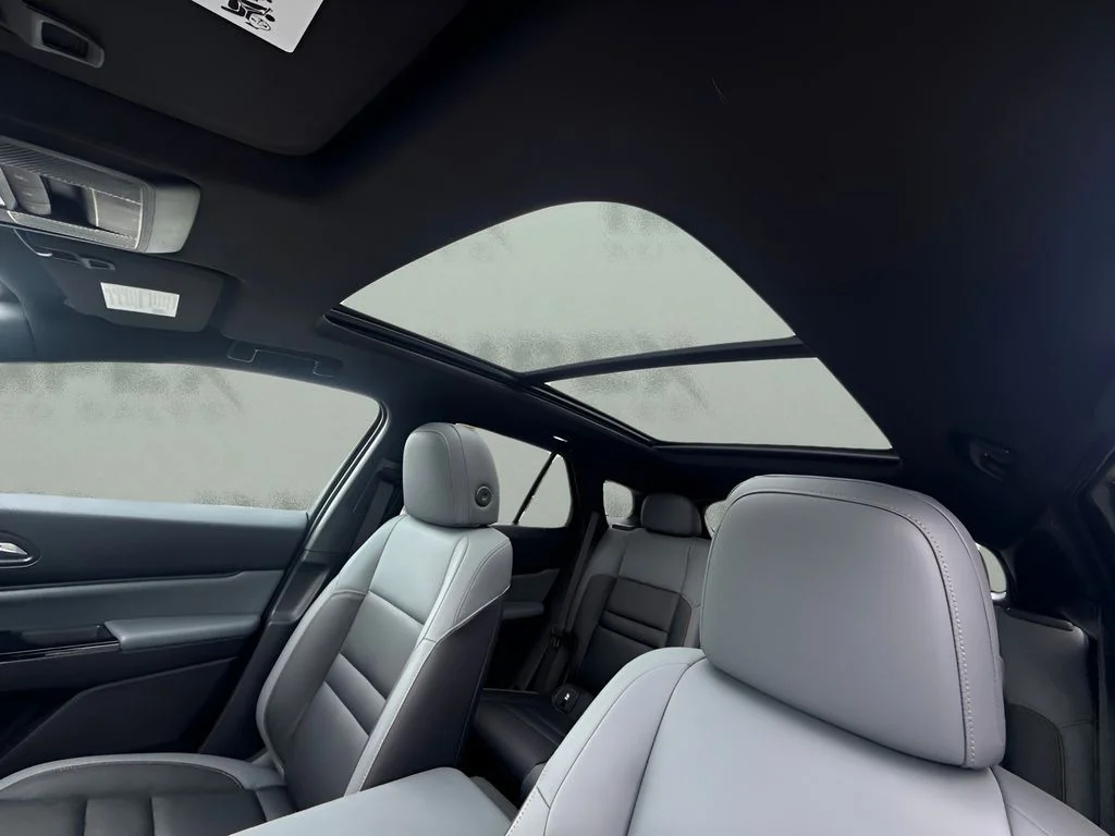 Used 2025 Gray Honda Touring image 10
