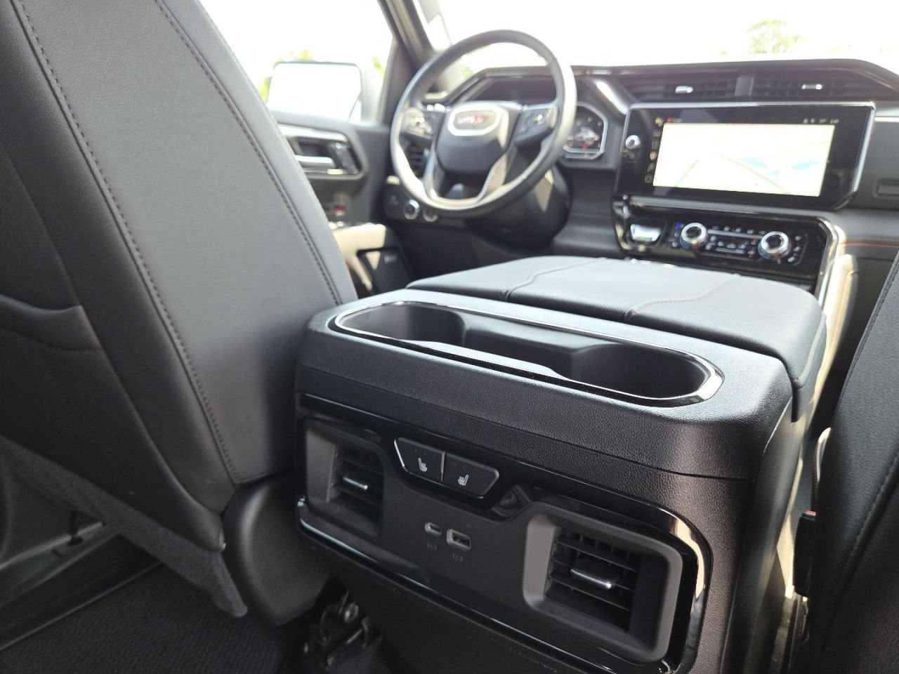 Used 2025 Summit White GMC AT4 image 26